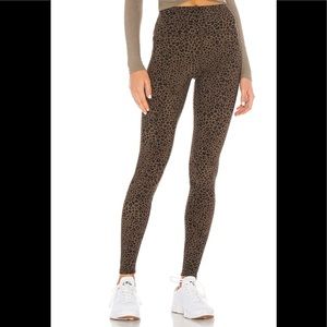 Alo Leopard High Waist Vapor Legging